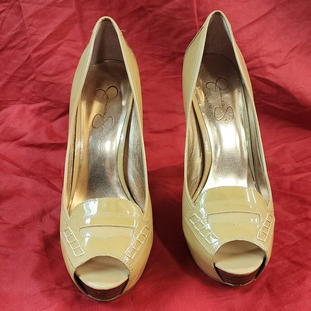 Jessica Simpson Ikina 8.5 Cream Colored Loafer Platform high heels